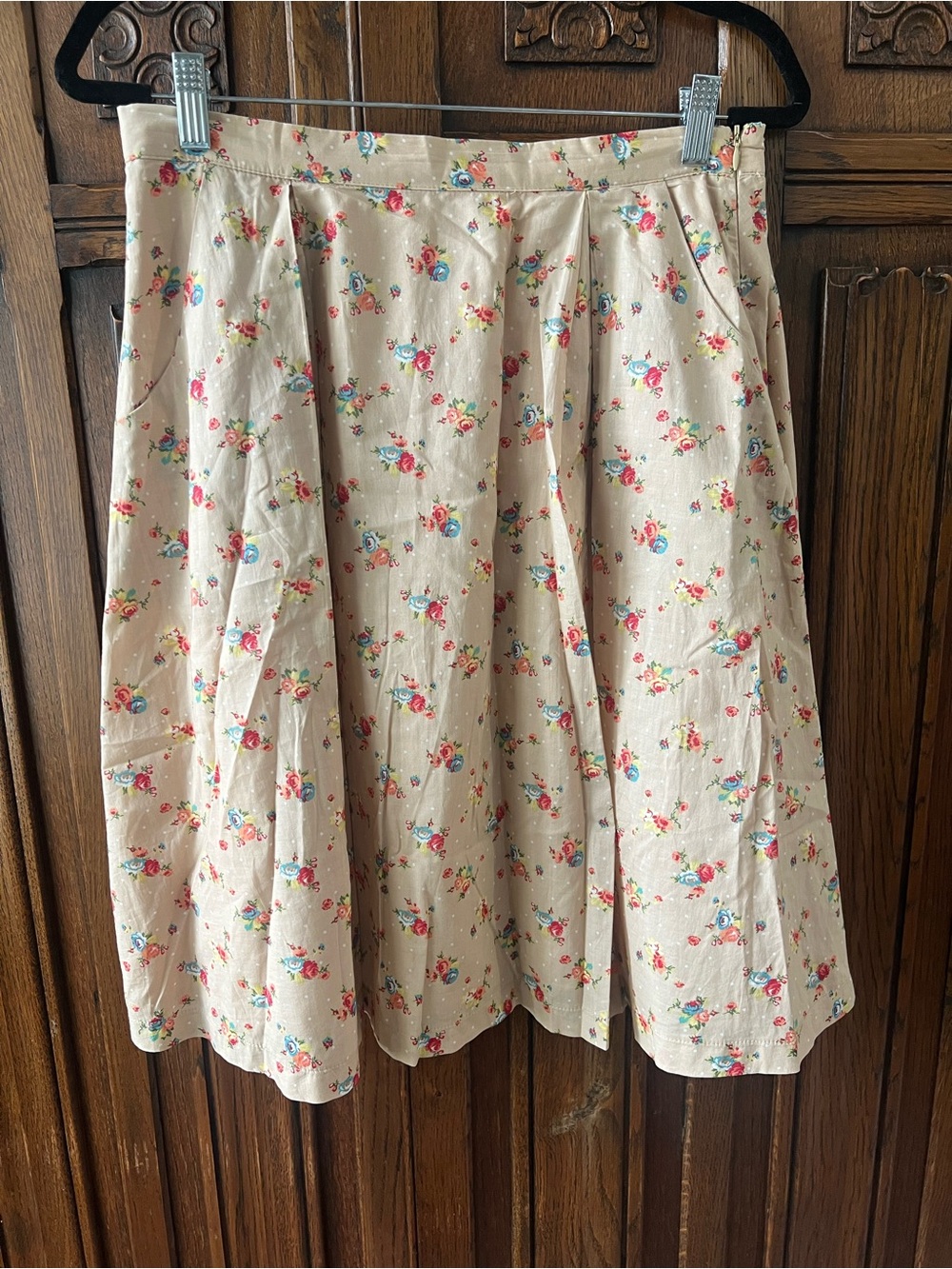 Comme Toi Vintage-Inspired Floral Midi Skirt